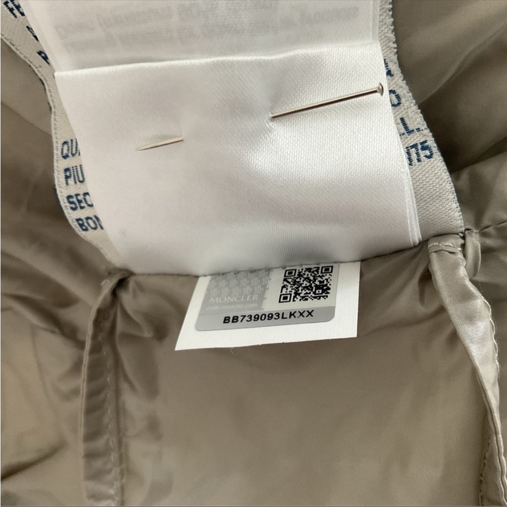 Moncler Jacket - Picture 2 of 6